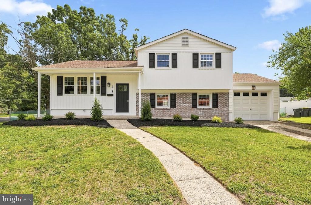 388 Cleveland Ave, West Berlin, NJ